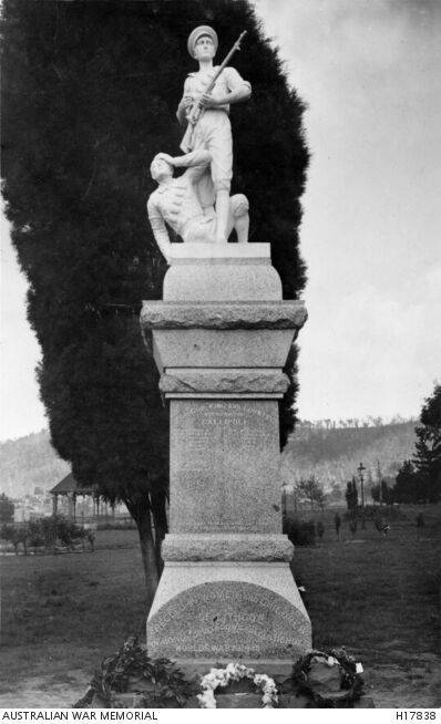 1920s (Australian War Memorial : H17838) 1920s (Australian War Memorial : H17838)