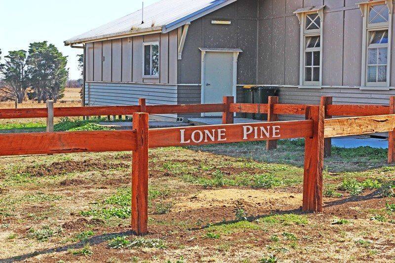 09-April-2018 (Neil Follett)