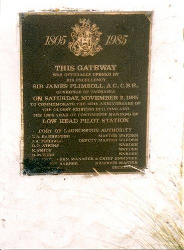 Low Head Pilot Station