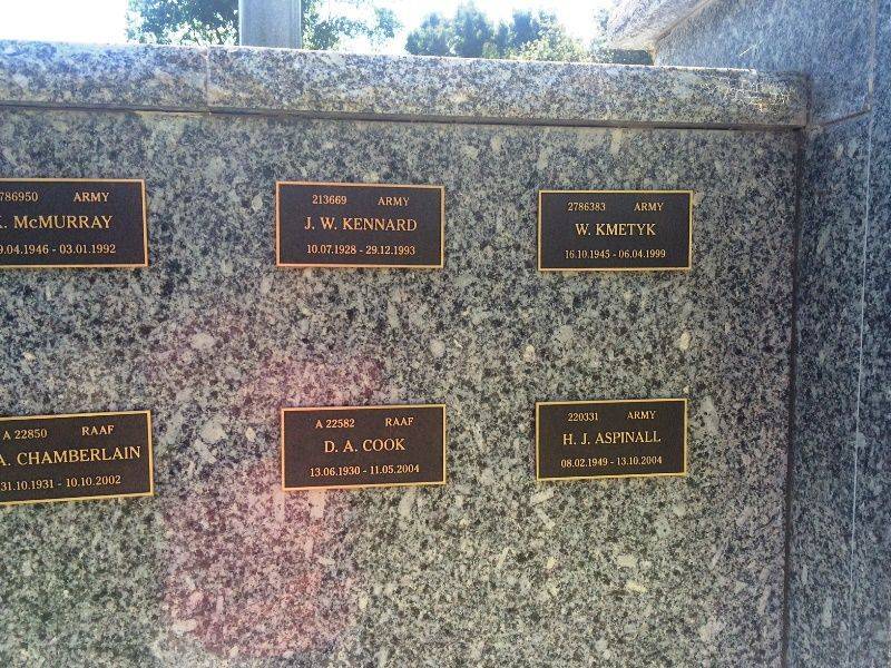 Plaques 11: 28-March-2016 Plaques 11: 28-March-2016