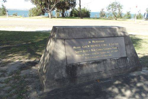Holmes Memorial 2 : Feb 2014