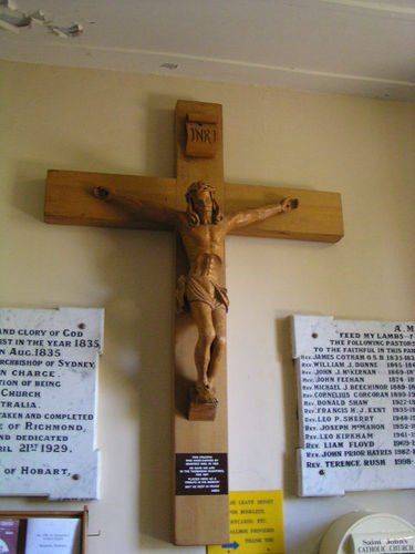 Weil Crucifix : 2007 Weil Crucifix : 2007
