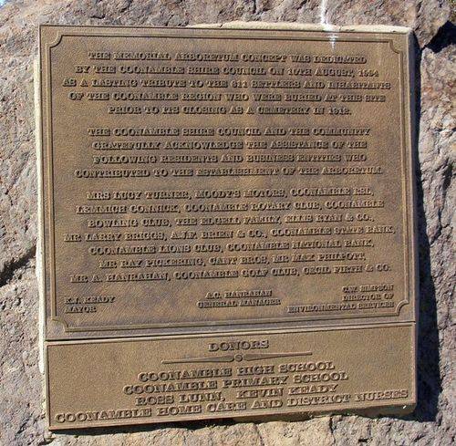 Plaque Inscription : 01-August-2014