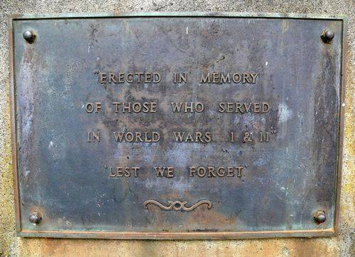 Memorial Gates : 30-October-2011 Memorial Gates : 30-October-2011