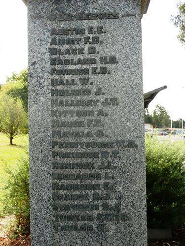 Memorial Gates : 15-April-2013