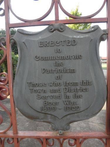 Memorial Gates Inscription : March 2014
