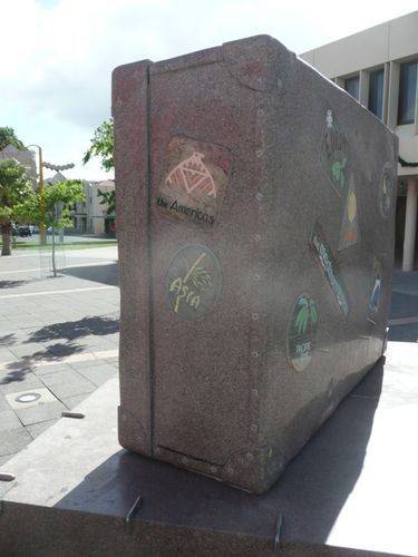 Memories In A Suitcase : 02-December-2012