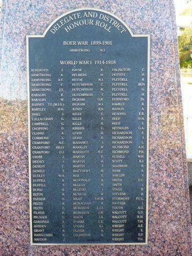 Men from Snowy River War Memorial : 13-May-2011