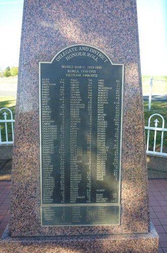 Men from Snowy River War Memorial : 13-May-2011 Men from Snowy River War Memorial : 13-May-2011