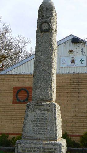 Meredith War Memorial in Wallace Street Meredith War Memorial in Wallace Street