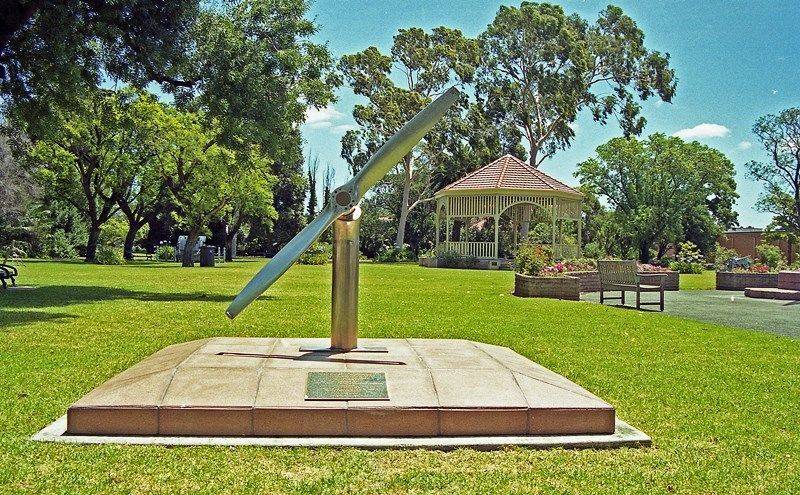 26-November-2015 (Nigel Daw) 26-November-2015 (Nigel Daw)