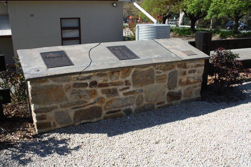 Plaque 2: 13-September-2015