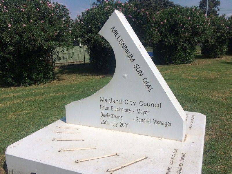 Sun Dial 4 : 28-March-2016