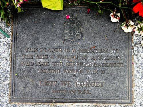 Mitcham War Memorial : 26-November-2011 Mitcham War Memorial : 26-November-2011