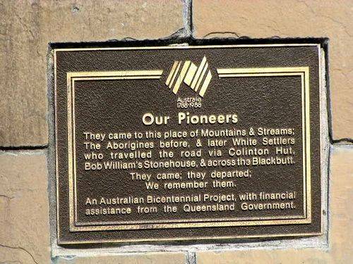 Moore Pioneers Plaque