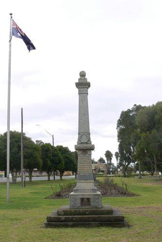Mulwala War Memorial : 19-July-2012