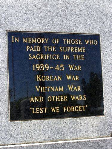 Plaque Inscription : 16-November-2013