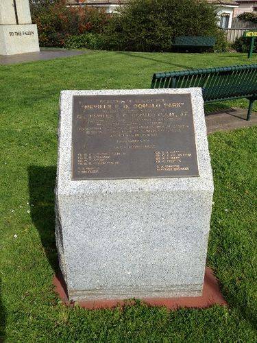 Neville F.D.Donald Inscription Plaque : October 2013