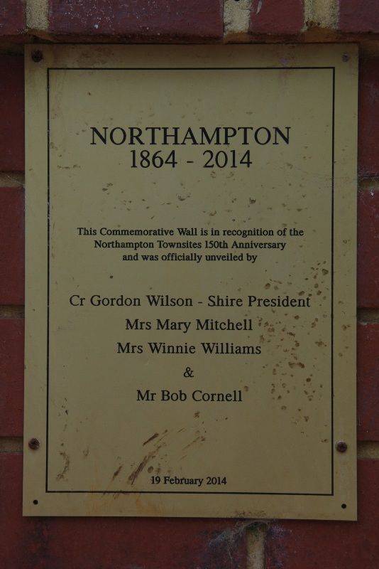 Plaque 1: 17-August-2014