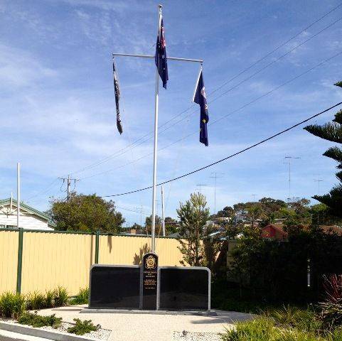 Ocean Grove RSL Memorial 3 : December 2013