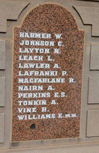 Ouyen War Memorial : 18-July-2011