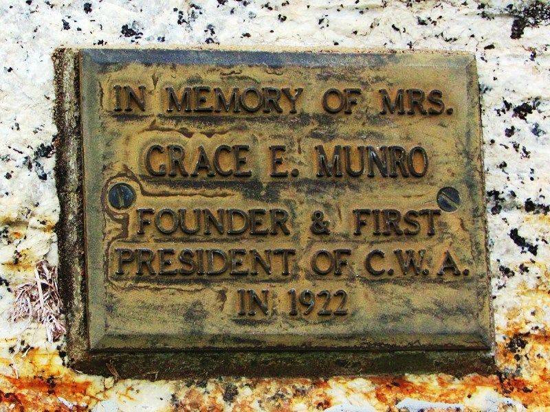 Munro Plaque: 12-July-2016