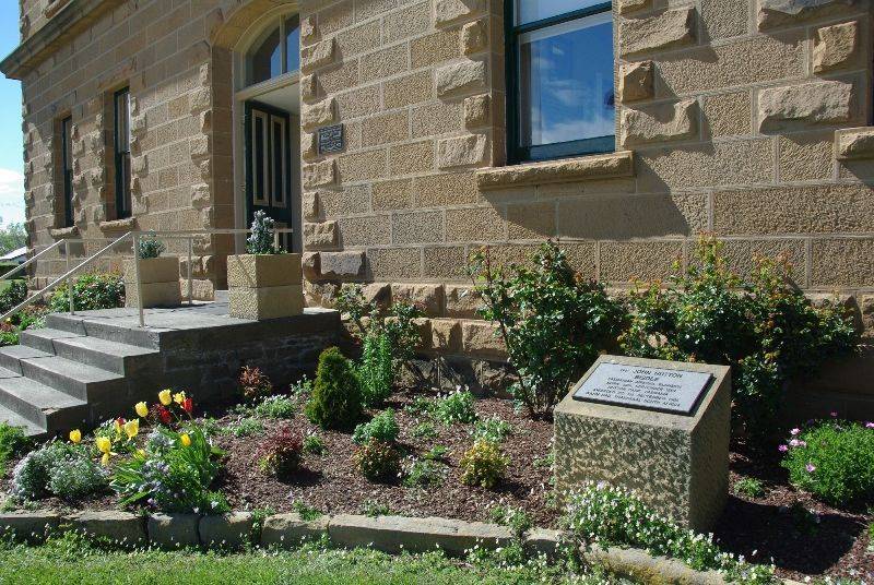 14-October-2016 (Peter F Williams) 14-October-2016 (Peter F Williams)