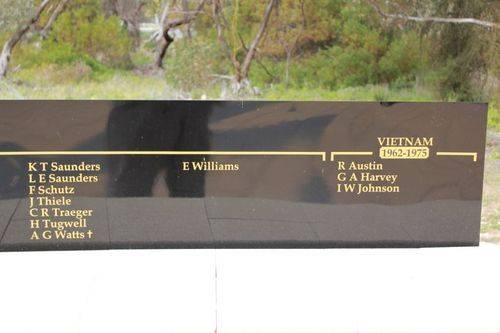 Peake War Memorial : 16-September-2012 Peake War Memorial : 16-September-2012