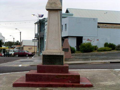Pieter Nuyts Obelisk 2