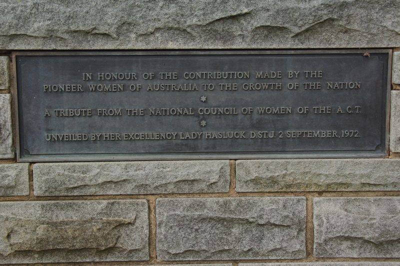 Plaque Inscription : 17-March-2015