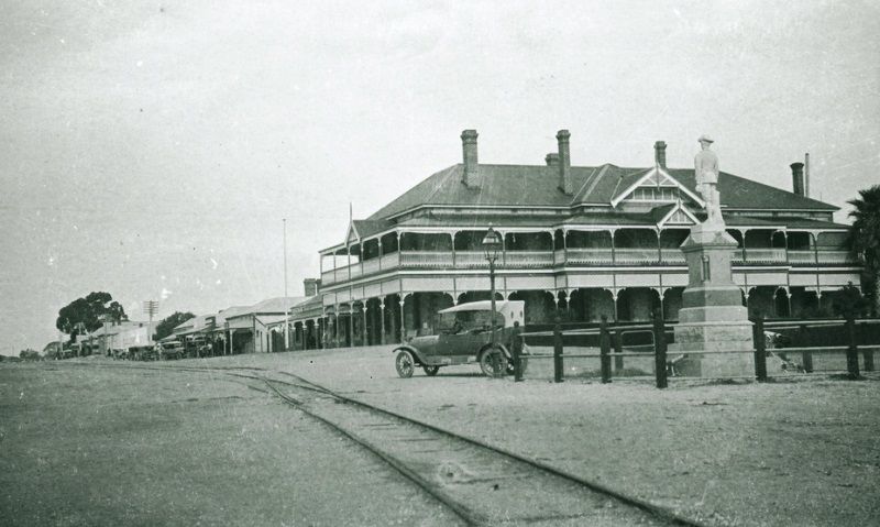 1920 : State Library of South Australia - B-18003-2