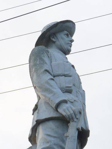 Port Fairy War Memorial : 11-June-2011