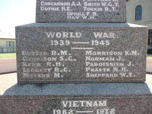 Port MacDonnell War Memorial : 24-November-2012 Port MacDonnell War Memorial : 24-November-2012