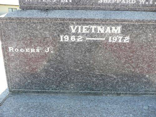 Port MacDonnell War Memorial : 24-November-2012