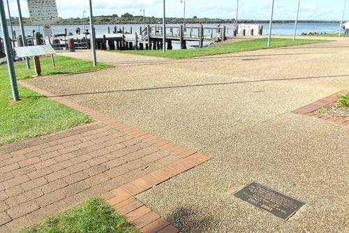 Port Macquarie News Centenary Plaque 2 : June 2014