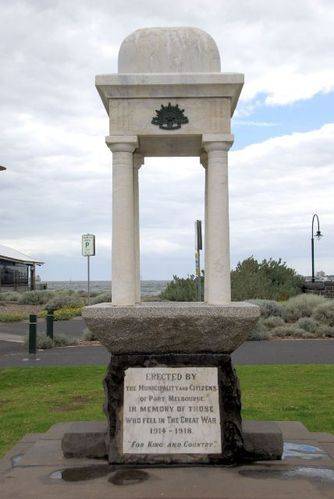 Port Melbourne War Memorial : 21-November-2011 Port Melbourne War Memorial : 21-November-2011