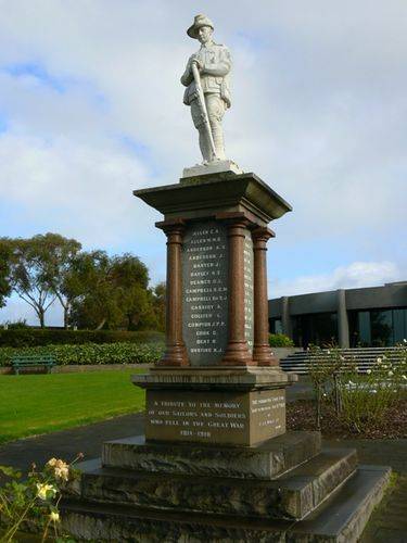 Portland War Memorial : 11-June-2011