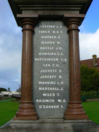 Portland War Memorial : 11-June-2011