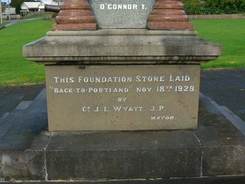 Portland War Memorial : 11-June-2011 Portland War Memorial : 11-June-2011