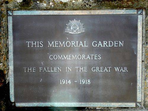 Queenscliff Memorial Gardens : 06-October-2012 Queenscliff Memorial Gardens : 06-October-2012