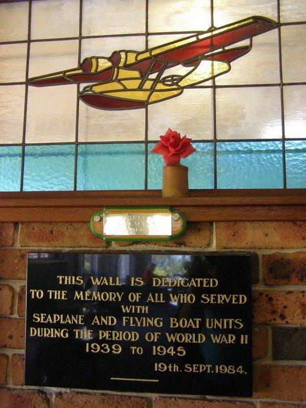 Memorial Wall Plaque : 05-January-2014