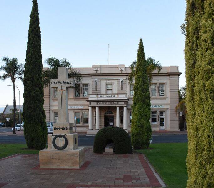 27-May-2021 (Henry Moulds) 27-May-2021 (Henry Moulds)