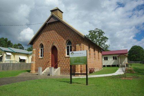 Davis Memorial Church 2 : June 2014