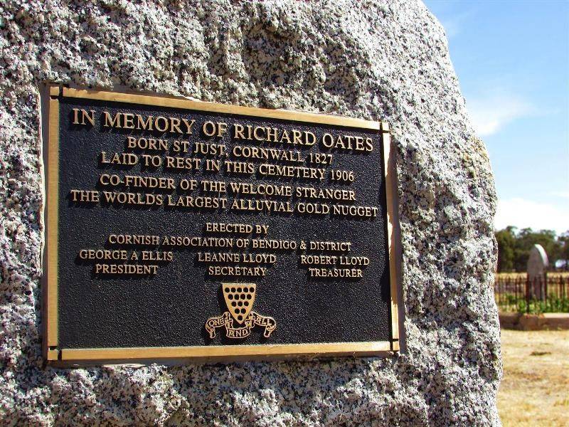 Plaque Inscription: 01-December-2014