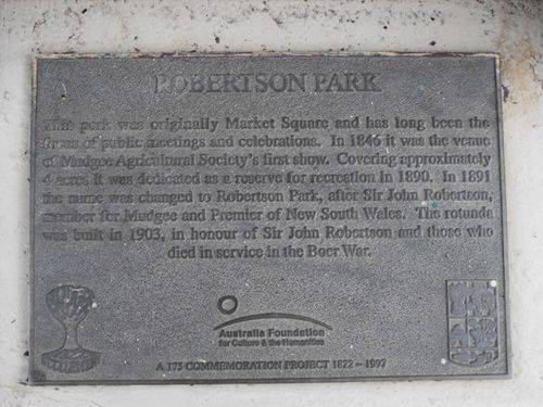 Robertson Park Commemorative Plaque Robertson Park Commemorative Plaque