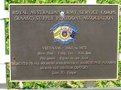 RAASC Supply Platoons Plaque / March 2013 RAASC Supply Platoons Plaque / March 2013