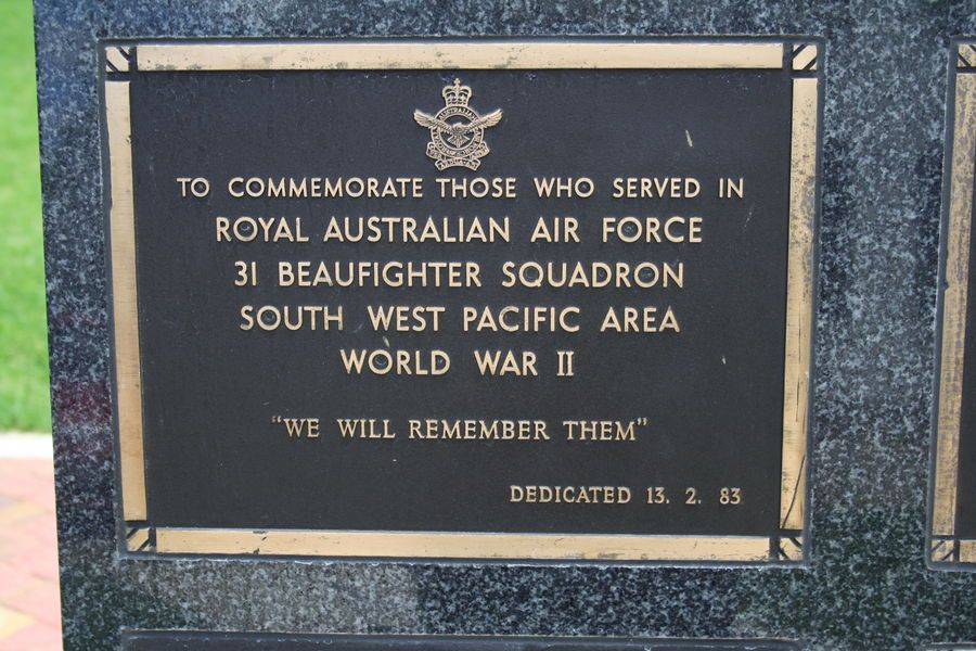 31 Beaufighter Squadron Plaque : 16-November-2014