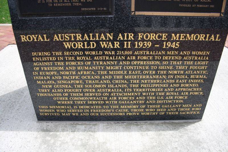 Inscription Closeup : 16-November-2014