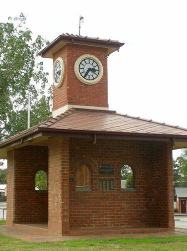 Memorial Clock Tower : 25-04-2014