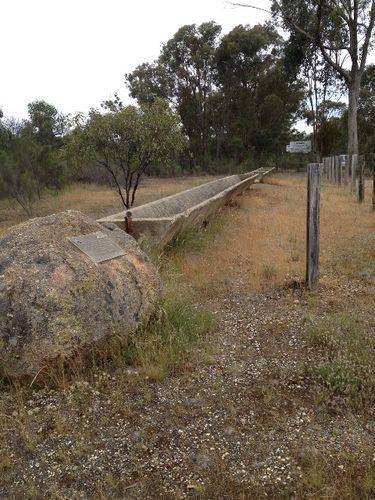 Light Horse Troughs 2 : November 2013 Light Horse Troughs 2 : November 2013